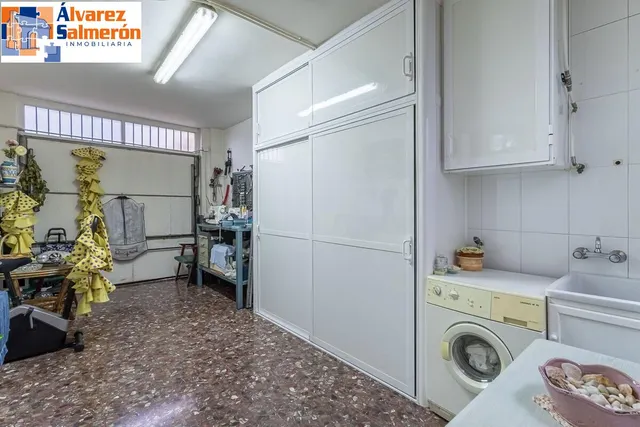 Fantástica casa en bola de oro — 35