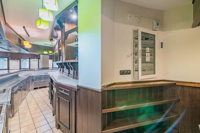 Se traspasa negocio de hosteleria en funcionamiento 12.000€ — 10