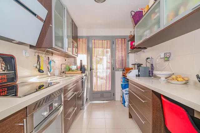 Piso urbanización giner de los ríos — 6