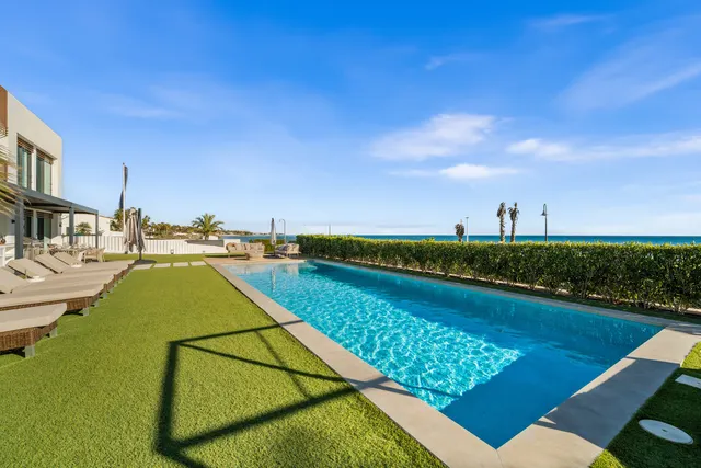 Chalet 5 habitaciones 552m² en venta - Costa Del Sol — 24