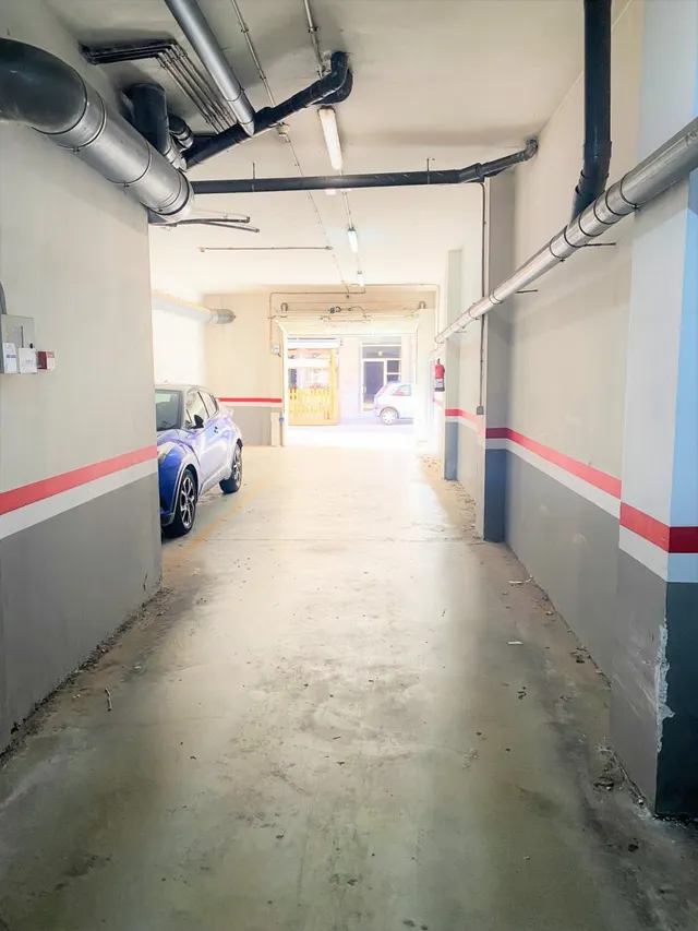 2 PLAZAS DE PARKING EN ZONA DEL TANCAT - foto 2
