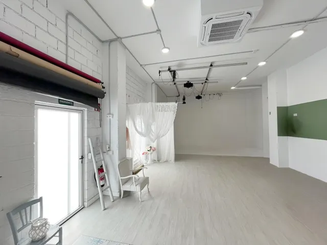 Local comercial 179m² en venta - Alcampo — 21