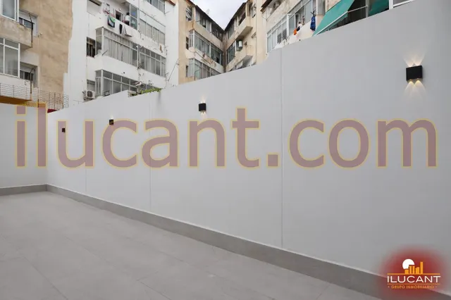 FANTASTICO  PISO CON REFORMA A ESTRENAR JUNTO AV. CONDE LUMIARES — 23