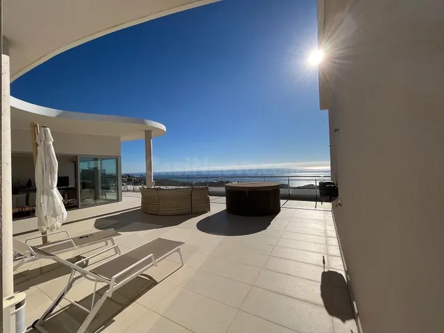 LLAVE EN MANO. ÁTICO IMPRESIONANTE CON ENORME TERRAZA, ORIEN - foto 4