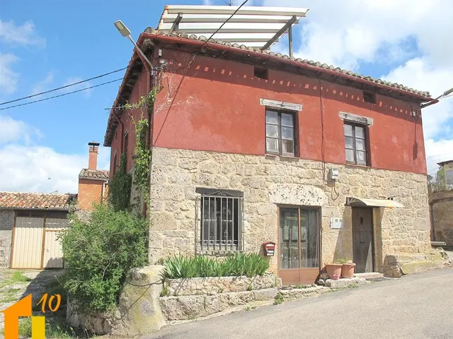 Casa Independiente en Humienta Burgos - foto 2
