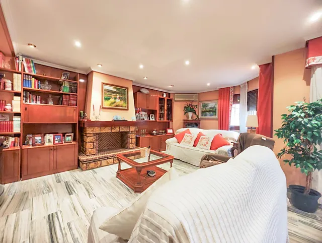 Casa Pareada en venta Zona Pau II — 23