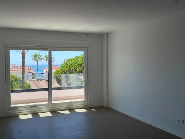 Espectacular vivienda con terraza y vistas al mar — 41