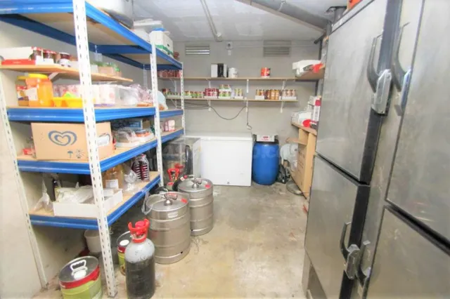 Local Comercial - Bar a metros de Avda Catalunya - foto 4