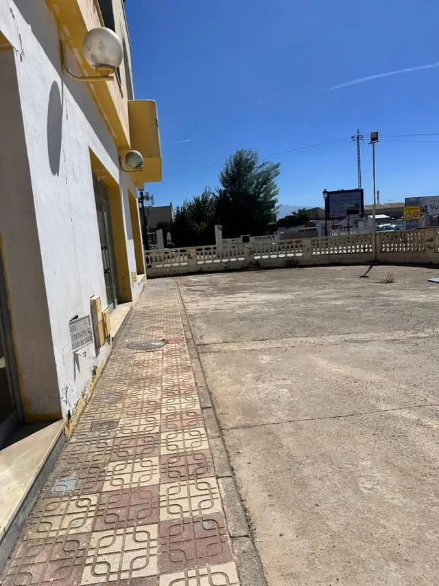 OPORTUNIDAD ÚNICA EN ATARFE!! — 22