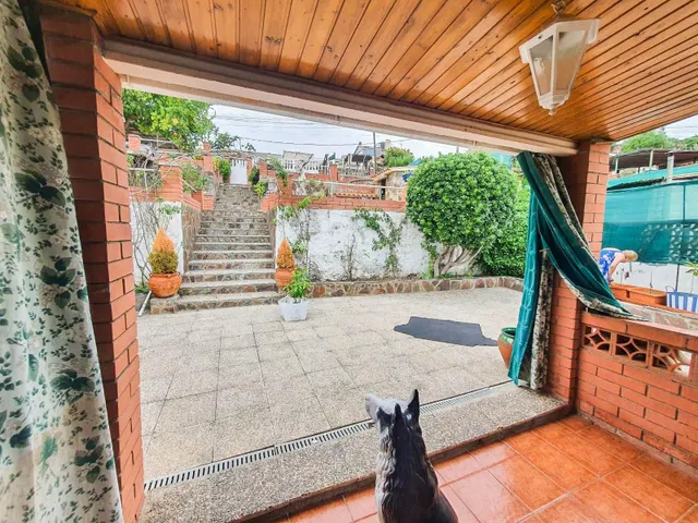 Casa independiente en venta con piscina y pozo propio en Mas d´En Gall, Esparreguera — 24