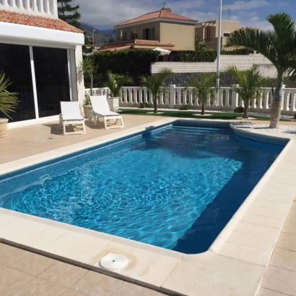 Villa de lujo, en Costa adeje con vistas. — 38