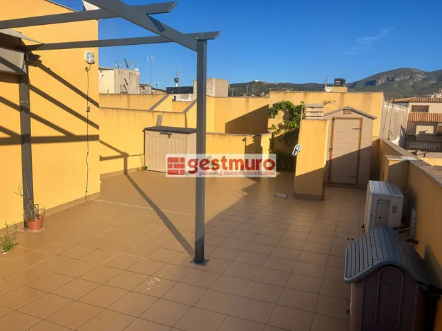 SE VENDE APARTAMENTO EN SANTA LUCIA CON TERRAZA!! — 23