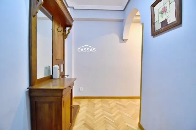 ZONA CENTRO-  Piso de 3 dormitorios y terraza. Ascensor. — 12
