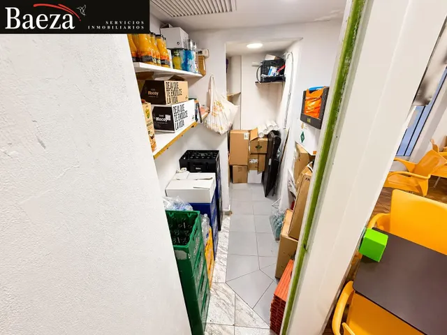Traspaso de heladería-cafetería totalmente equipada — 14