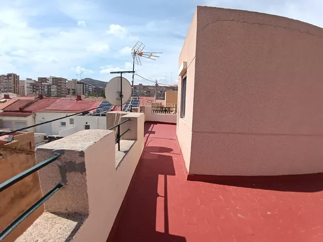 ¡atención, estudiantes de Cartagena! — 48