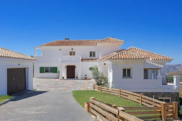 Chalet 6 habitaciones 453m² en venta - Riviera del sol - foto 3