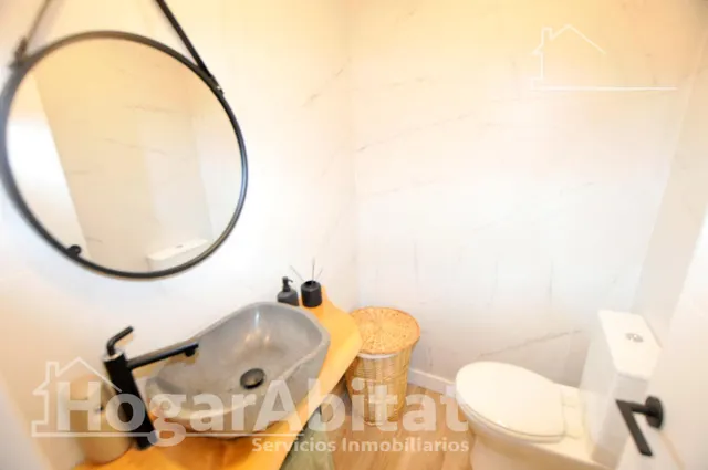 Exclusivo adosado totalmente reformado con terrazas, buhardilla, vistas despejadas y garaje doble — 39