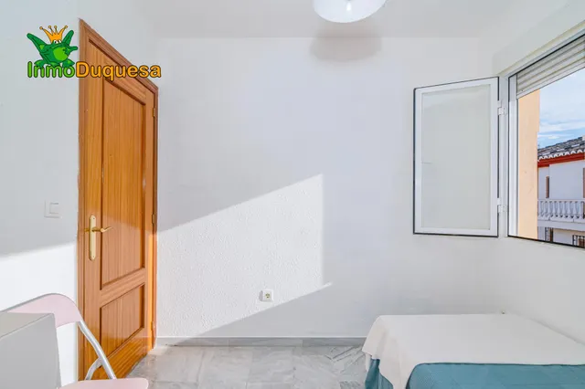 Casa adosada de 3 dormitorios en la entrada de Hijar + APARCAMIENTO. — 20