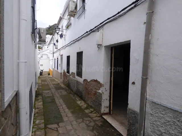 Piso en Venta en Ubrique - Oportunidad Única — 5