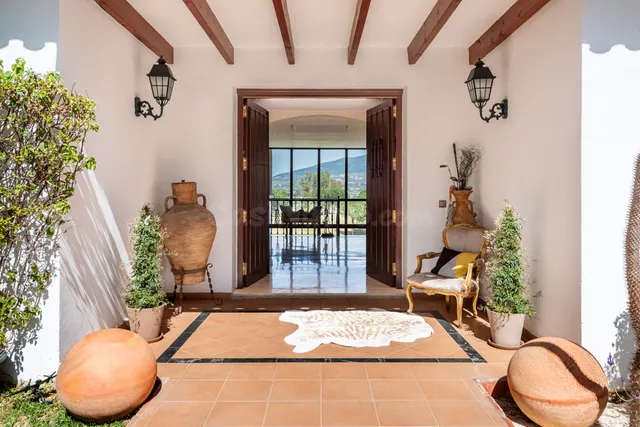 Chalet 4 habitaciones 463m² en venta - Riviera del sol — 2