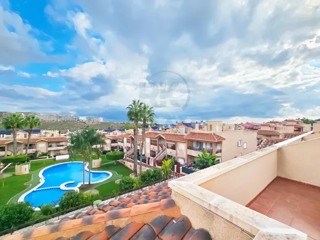 Beautiful 3-Bedroom Corner Bungalow with Private Garden and Rooftop Solarium – Novamar V, Gran Alacant — 29