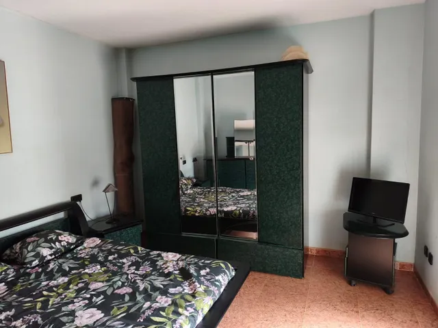 CHALET URBANO CON PISCINA PRIVADA, VISTAS AL MAR Y AMPLIAS ZONAS DEPORTIVAS — 42