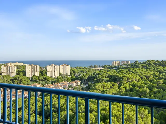 Apartamento reformado con vistas al mar en Campoamor — 12