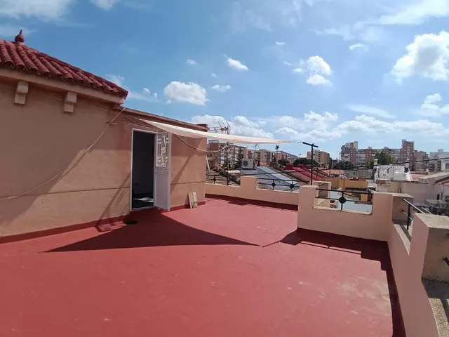 ¡atención, estudiantes de Cartagena! — 47