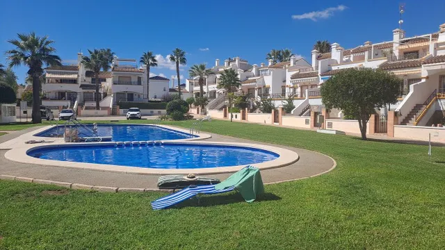 Casa 2 habitaciones 87m² en venta - Villamartín-Las Filipinas — 32