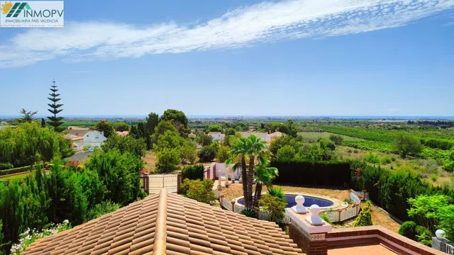 CHALET DE 280 M2 CON 1.600 M2 DE PARCELA, PISCINA Y 3 SUITES EN LA CLOSA – VINARÒS — 16