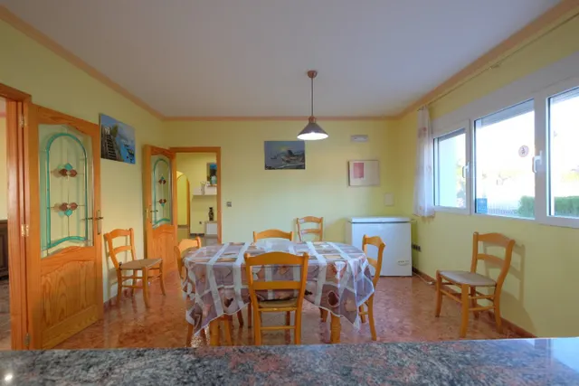 INCREÍBLE VILLA FAMILIAR EN LA MEJOR ZONA — 19