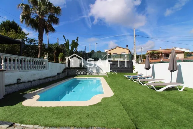 Preciosa casa lista para entrar a vivir con piscina!! - foto 3