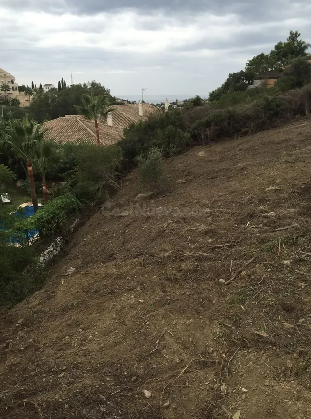 Terreno con vistas en Elviria, Marbella - Ideal para villa - foto 2