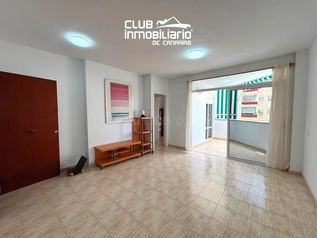 LUMINOSO PISO DE 89 M2 CON TERRAZA, PISCINA Y GARAJE EN FAÑA - foto 4