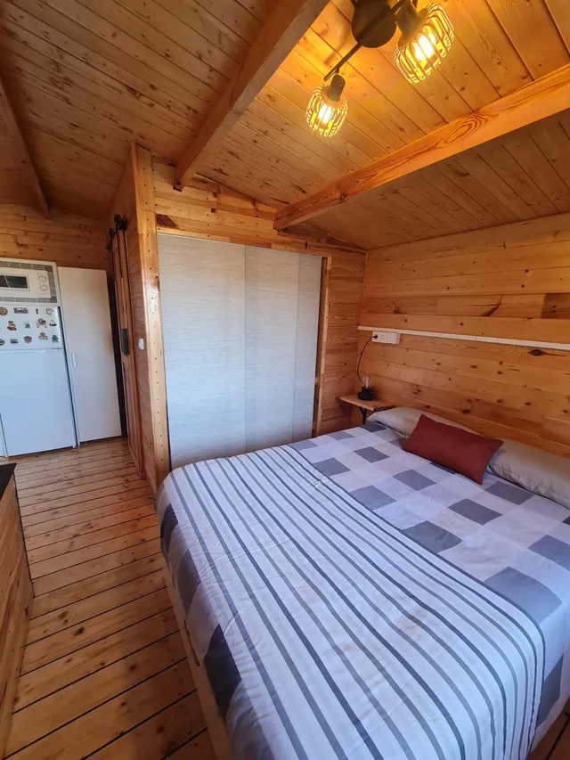 Parcela con una casita de madera en Cumbres Verdes. — 15