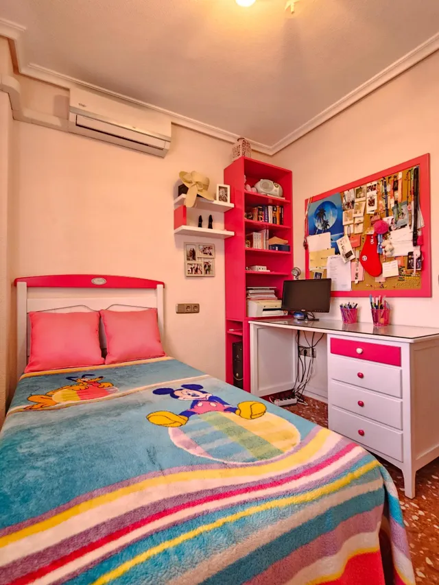 Piso de 3 dormitorios con terraza y garaje en San Vicente del Raspeig — 22