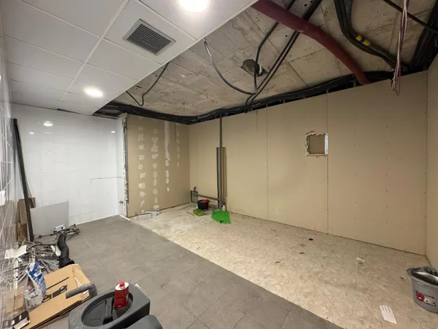 Local Comercial Exclusivo en la Mejor Ubicación de Gandía — 7