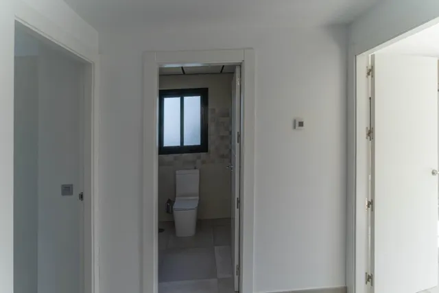 Chalet pareado con garaje, piscina y jardin — 26