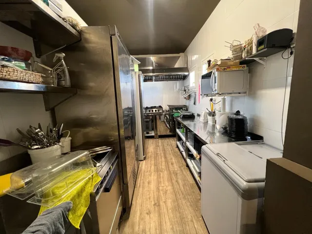 VENTA LOCAL COMERCIAL Y TRASPASO NEGOCIO DE RESTAURACIÓN EN EL PARAISO — 5