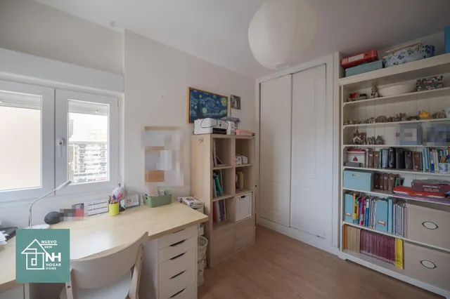 Piso de 154 m2 reformado, 4 dormitorios, luminoso y con trasteros en avenida de Andalucía — 36