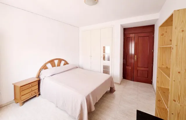 ¡CHICAS ESTUDIANTES! PISO DE TRES habitaciones EN ALQUILER, CON PLAZA DE GARAJE EN VILLANUEVA DE LA CAÑADA — 9