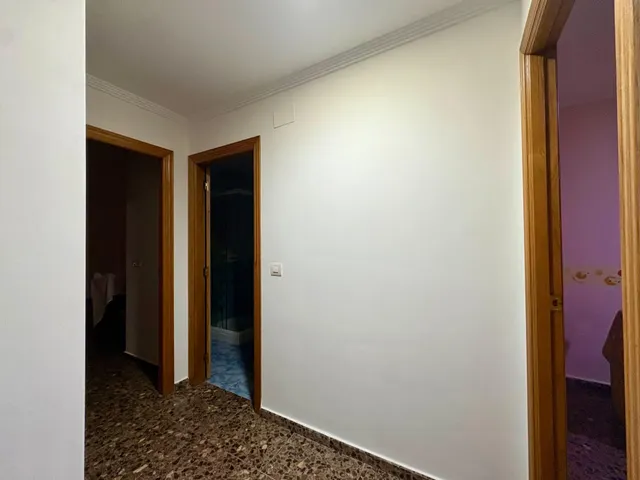 Alquiler SIN MOBILIARIO por 800€ — 10