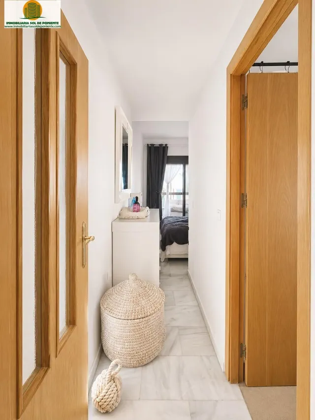 Exclusiva propiedad en planta 19 con vistas panorámicas al mar – Playa de Poniente, Benidorm — 18
