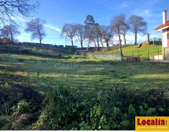 Lote de 5 suelos para inversión en Oviedo