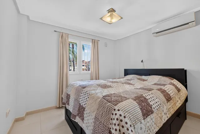 Residencial Zeniamar VIII – Acogedor adosado en esquina con solárium, piscina comunitaria, garaje y trastero — 15