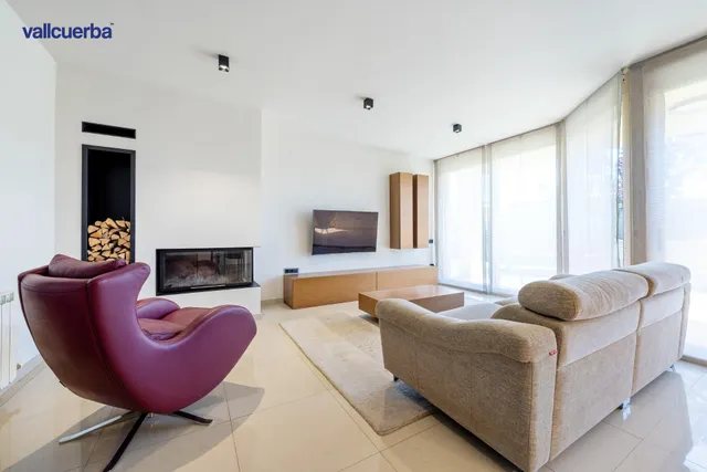 CASA ESQUINERA EN RESIDENCIAL AIGÜESVERDS DE REUS — 27