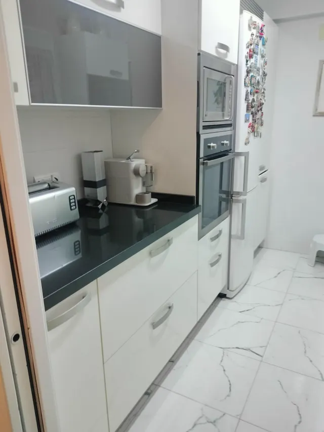 Piso amplio y reformado en pleno corazon comercial de Benidorm y a pocos pasos de la playa — 22
