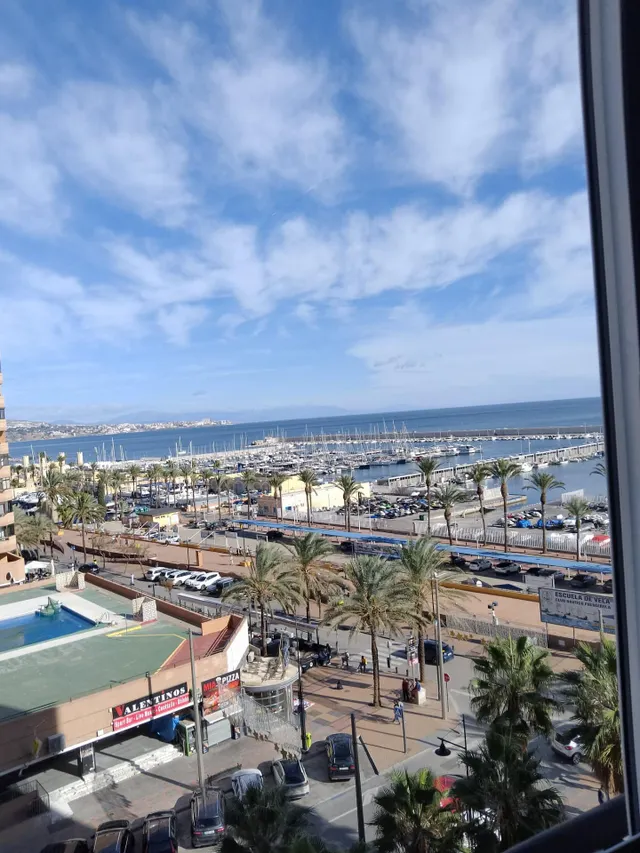 Piso con Vistas al Mar en el Paseo Marítimo de Fuengirola — 6