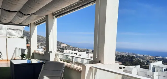 Benalmádena Pueblo - Espectacular Atico Duplex 2 Dormitorios, Vistas al Mar, Solarium, Garaje y Trastero — 15