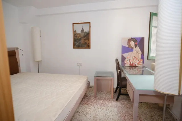 Piso en planta baja con patio en alquiler en casas ibañez — 7